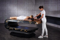 Массажный стол QUARE WET MASSAGE TABLE. Фото 2