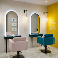 ЗЕРКАЛО-ТРЮМО NOA COIFFEUSE GOLD LED. Фото 1