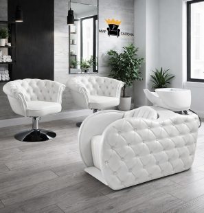 angliyskaya-klassika-v-salone-kak-komplekt-miya-s-karetnoy-styazhkoy-sozdaet-atmosferu-lyuksovogo-prostranstva